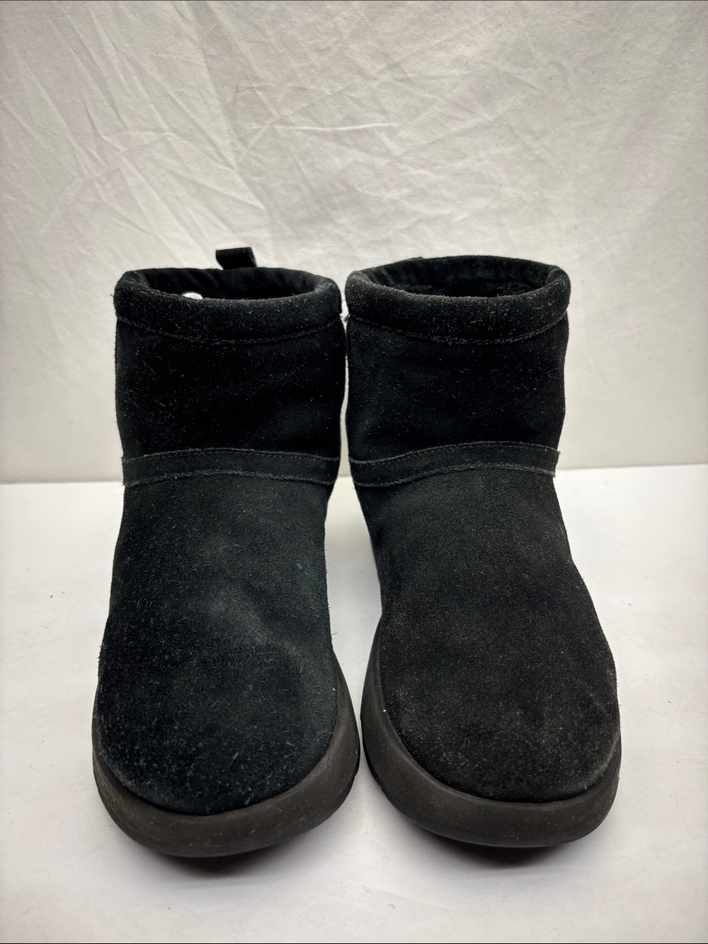 UGG Classic Mini Short boots, SZ 9, box 90